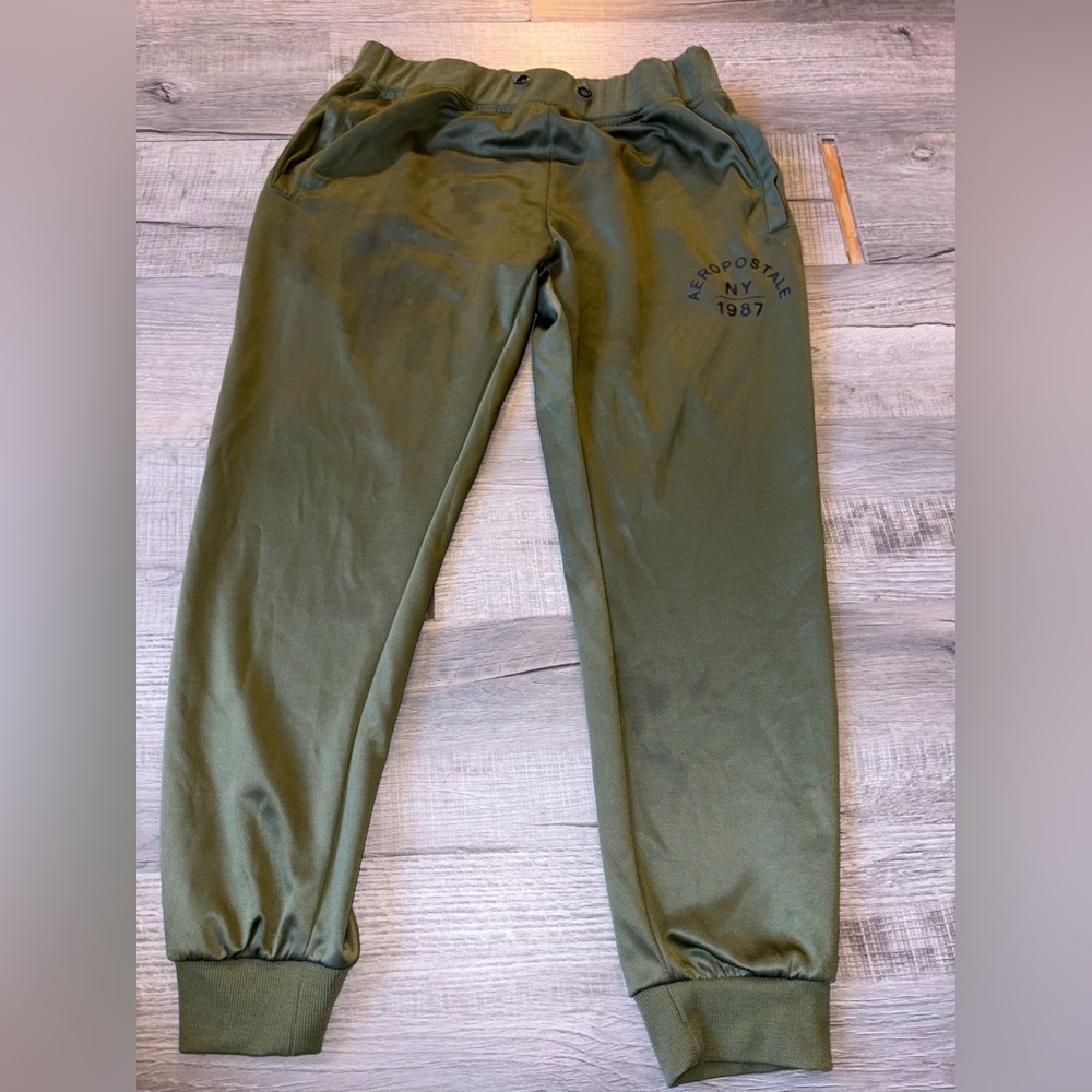 Aeropostale Womens jogger shiny olive green joggers sweatpants comfy